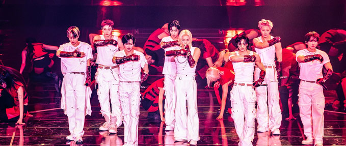 Stray Kids World Tour RUN IT LIVE VIEWING